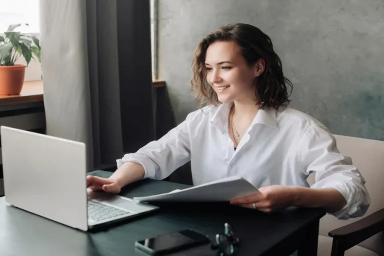 How to Write a Literature Review for a University Assignment (Not a Dissertation)