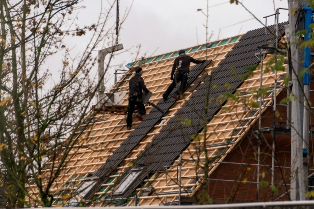 Protecting Your Home: Exterior Maintenance and Roofing Solutions